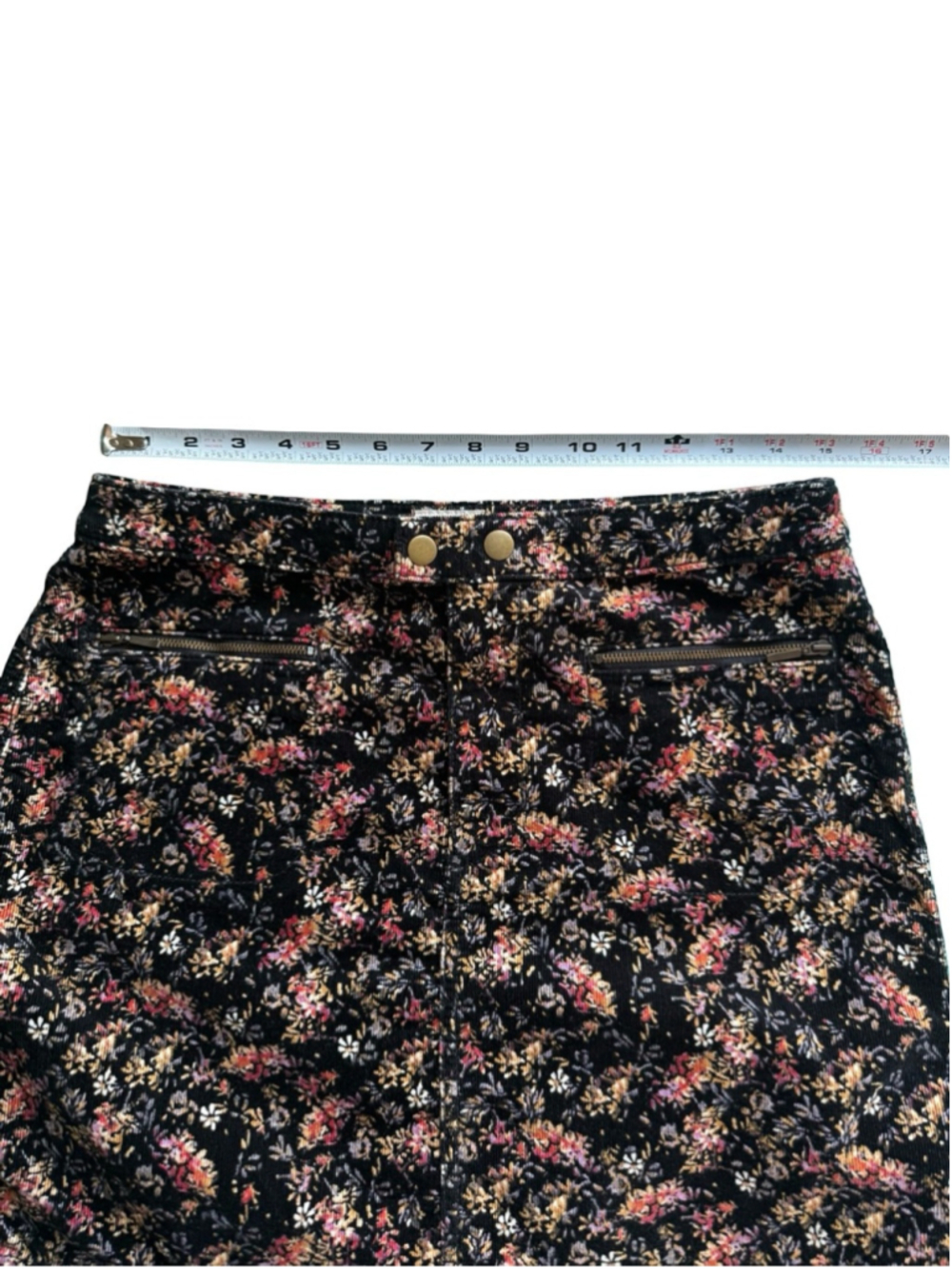 Mossimo Supply Co. Black Floral Mini Skirt with Pink & Rust Blooms Size 8 - Picture 6 of 13